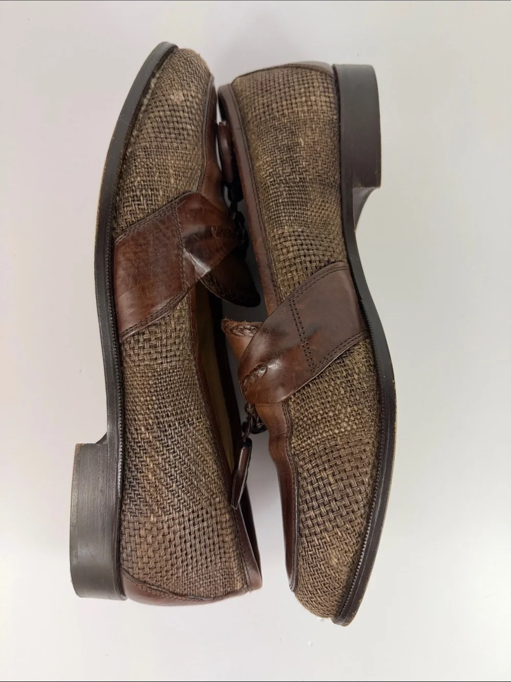 Johnston & Murphy Mens Brown Leather Tassel Loafers Italy Woven Size 9 M Shoes